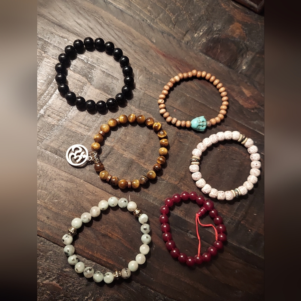 Set of 6 bead stretch bracelet Kiwi jasper black red tiger eye om wood buddha